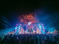 Sugar Pink Guncang Aero Park Keramas Gianyar, 3.500 Penonton Terkesima oleh Pengalaman Musik yang Tak Terlupakan SUGAR PINK