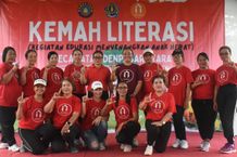 Tutup Kemah Literasi Kecamatan Denut, Bunda Literasi Antari Jaya Negara: Kembangkan Gerakan Literasi Kemah Literasi
