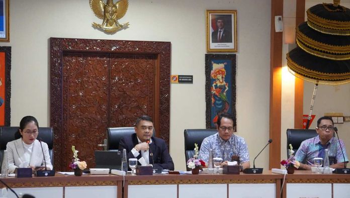 Diskusi