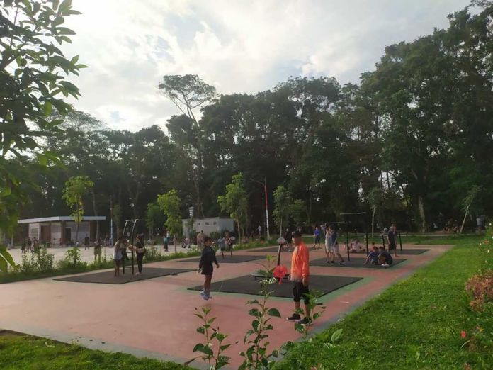 Lapangan Alit Saputra