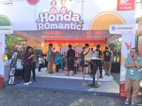 Dukung Pelestarian Budaya, Astra Motor Bali Meriahkan Festival “Jelajah Pesona Sumerta” Stand Honda