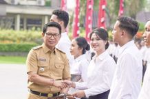 Bupati Adi Arnawa Lantik 587 CPNS dan 4.922 PPPK Badung CPNS PPPK