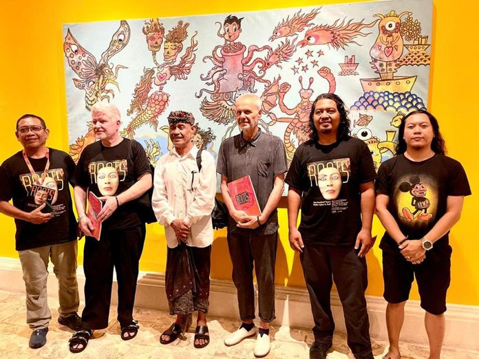 Pameran "Root"