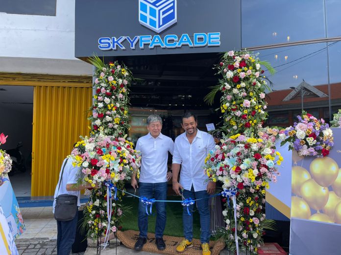 Menjawab Tren Properti Mewah, Skyfacade Luncurkan Showroom Aluminium TOSTEM di Bali