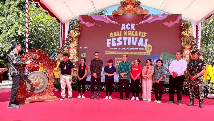 Peragaan Busana Daur Ulang Warnai ACK Bali Kreatif Festival 2025, Tumbuhkan Kreativitas dan Kepedulian Lingkungan Sejak Dini