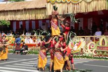 Buleleng Tampil Beda di Pawai PKB XLVII 2025, Akulturasi Budaya Jadi Kunci Sambutan Meriah Duta Buleleng