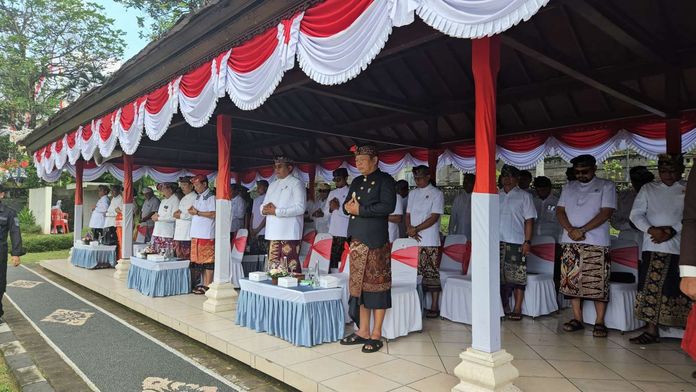 HUT Kota Amlapura