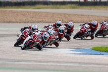 Melaju Kencang, Pebalap Binaan Astra Honda Kibarkan Merah Putih di Thailand dan Italia Kencang