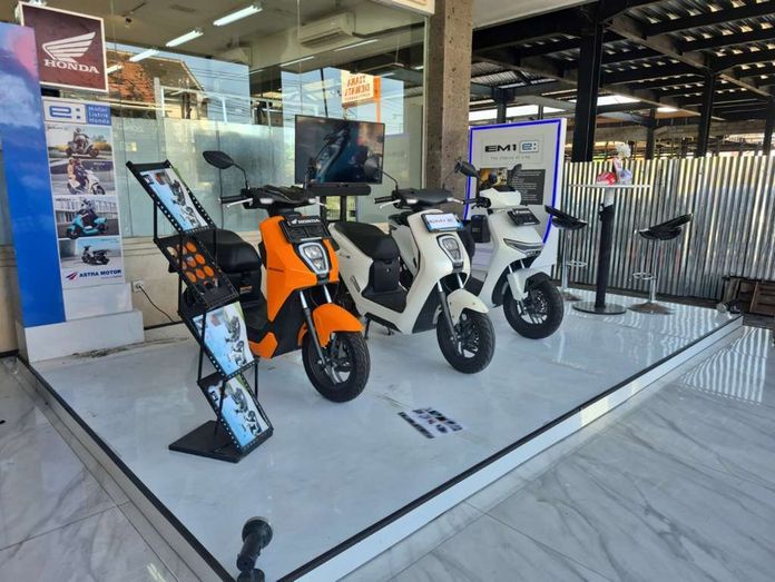 Motor Listrik Honda