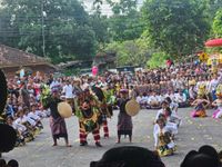 Parade Budaya Meriahkan Hari Jadi Kota Amlapura ke-385, Karangasem Festival 2025 Resmi Dibuka Parade Budaya