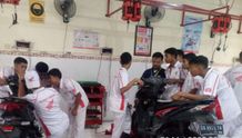 Astra Motor Bali Dukung Penguatan Kompetensi Guru dan Siswa di SMK Negeri 1 Amlapura SMK
