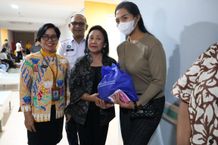 Serangkaian HUT IBI Ke-74 dan Harganas Ke-32, Pemkot Denpasar Berikan Pelayanan KB SEPADU Pelayanan KB SEPADU