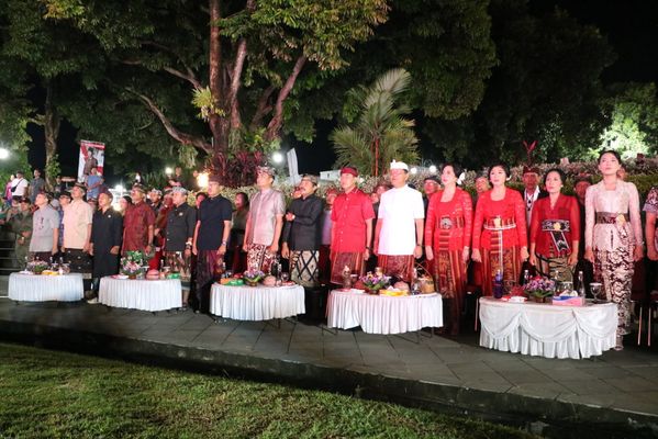 Bulan Bung Karno VII