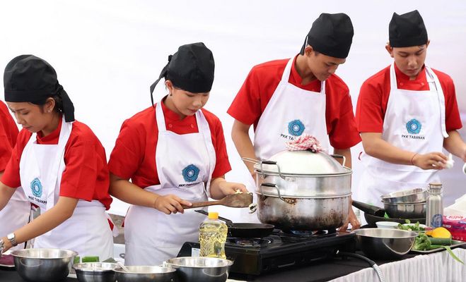 Lomba Kreatif HKG PKK Bali