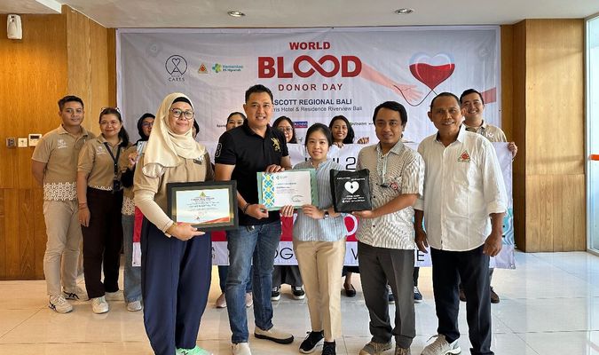 Peringati Hari Donor Darah Sedunia, Harris Hotel & Residence Riverview Gelar Aksi Donor Darah