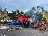 Festival Seni Budaya Krisna Saba 2025 Resmi Digelar, Raffi Ahmad Beri Semangat Membangun dari Desa Festival Seni Budaya Krisna Saba 2025 Resmi Digelar