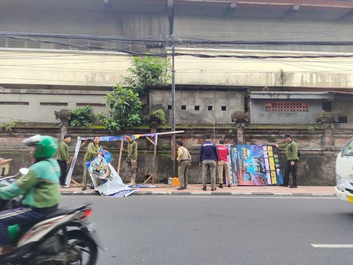 penertiban baliho penertiban baliho