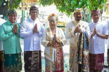 Wali Kota Jaya Negara Hadiri Upacara Abhiseka Ida Cokorda Puri Ageng Mengwi Abhiseka