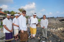 Bupati Adi Arnawa Inspeksi Infrastruktur di Wilayah Desa Cemagi Inspeksi Infrastruktur