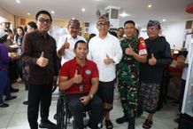 Wali Kota Jaya Negara Menyapa dan Berbagi Dengan Penyandang Disabilitas, Tegaskan Komitmen Bangun Denpasar Sebagai Kota Ramah Inklusi Menyapa dan Berbagi