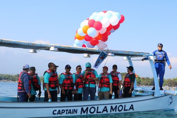 Lomba Perahu Layar