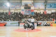 Murid SMAN 2 Denpasar Raih Doorprize Utama Honda BeAT Series di DBL Bali 2025 Honda BeAT Series