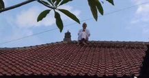 Pria Berpakaian Putih Naik ke Atap Rumah di Bungaya, Warga Geger Berpakaian Putih