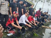 Wawali Arya Wibawa Buka Lomba Mancing Air Deras Banjar Tangguntiti Kesiman Lomba Mancing