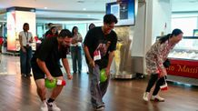 Semarak Hari Kemerdekaan, Detik-Detik Proklamasi Bergema di Penjuru Bandara I Gusti Ngurah Rai Lomba di Bandara