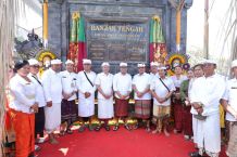 Banjar Tengah Desa Adat Serangan Gelar Upacara Melaspas dan Mecaru Balai Banjar Mecaru