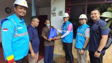 Terangi Negeri dalam Semangat Kemerdekaan, PLN Sambungkan Listrik Gratis di Tabanan PLN Tabanan