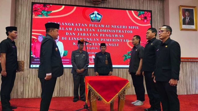 Pelantikan Pejabat