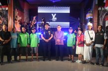 Sekda Alit Wiradana Apresiasi Pentas Seni Budaya dan Pentas Musik Merdeka Desa Dauh Puri Kangin Sekda
