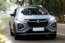 Suzuki Fronx Jadi Primadona di GIIAS 2025, Pengunjung Antusias Uji Coba SUV Terbaru Suzuki Fronx