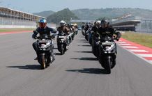 Tekankan Pentingnya Safety Riding, Astra Motor Bali Ajak Komunitas Balap Terapkan Prinsip #Cari_Aman Track Day