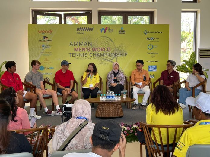 AMMAN Men’s World Tennis Championship 2025 resmi digelar di Bali, menghadirkan tujuh seri turnamen internasional dan menjadi ajang penting bagi petenis muda Indonesia menuju level dunia. AMMAN Men’s World Tennis Championship 2025 resmi digelar di Bali, menghadirkan tujuh seri turnamen internasional dan menjadi ajang penting bagi petenis muda Indonesia menuju level dunia.