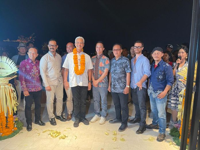 Ganjar Pranowo Buka Pameran Seni “The Art of Harmony: Living Earth, Living Culture”