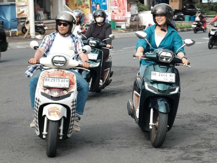 BaliPortalNews_ Cari Aman Tetap Happy dan Selamat di Jalan, Astra Motor Bali Bagikan "Jurus Cari Aman" Berkendara