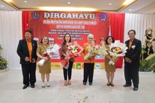 Ayu Kristi Arya Wibawa Hadiri Puncak HUT ke-16 PWS Kota Denpasar Ayu Kristi Arya Wibawa Hadiri Puncak HUT ke-16 PWS Kota Denpasar