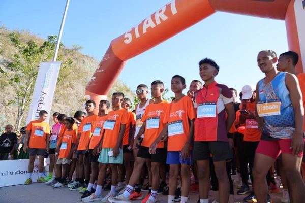 Golo Mori Sunset Run 2025 Sukses, Pukau Peserta dengan Senja Labuan Bajo dan Sport Tourism NTT
