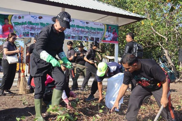 Menuju Indonesia Bersih 2029, Buleleng Gelar Aksi Nyata di World Cleanup Day 2025