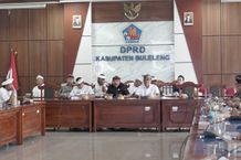 Dewan Buleleng Dorong Pengelolaan Anggaran Daerah Agar Sesuai Kebutuhan Masyarakat Rapat pembahasan Kebijakan Umum Anggaran (KUA) dan prioritas Plafon Anggran sementara (PPAS) tahun anggaran 2026 di Ruang Gabungan Komisi Gedung DPRD