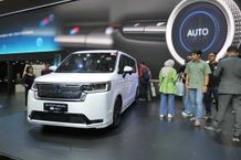 Honda STEP WGN e:HEV Raih Penghargaan Sebagai Best Functionality Car Dari Carvaganza Editors’ Choice Awards Honda STEP WGN e:HEV Raih Penghargaan Sebagai Best Functionality Car Dari Carvaganza Editors’ Choice Awards
