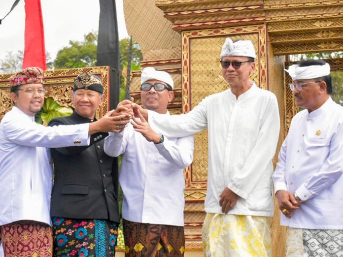 Keris