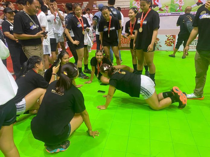 Badung Putri Pertahankan Emas Voli Porprov Bali, Desak Dewi “Mayah” Kaul Push Up 50 Kali