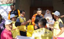 Peduli Sesama, Indosat Ooredoo Hutchison Bantu Pemulihan Korban Banjir di Bali Indosat Ooredoo Hutchison