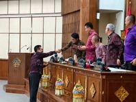DPRD Bali Dorong Transparansi dan Atur Transportasi Wisata Digital Lewat Raperda Baru Raperda