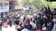 Kembali Memanas, Polisi Kerahkan 258 Personel Amankan Ketegangan di Bugbug Kembali Memanas, Polisi Kerahkan 258 Personel Amankan Ketegangan di Bugbug
