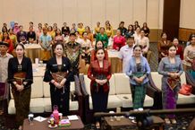 Perkuat Peran Bunda PAUD, Ayu Kristi Arya Wibawa Dukung Implementasi Wajib Belajar 13 Tahun dan 1 Tahun Pra Sekolah Ketua Pokja Bunda PAUD Kota Denpasar, Ny. Ayu Kristi Arya Wibawa Hadiri Penguatan Peran Bunda PAUD Dalam Implementasi Wajib Belajar 13 Tahun dan 1 Tahun Pra Sekolah.