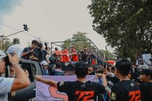 Warga Lombok Antusias Ramaikan InJourney Riders Parade MotoGPTM 2025 Parade
